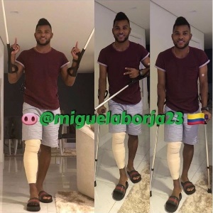 Após cirurgia, Borja publica foto e agradece carinho da torcida do Palmeiras