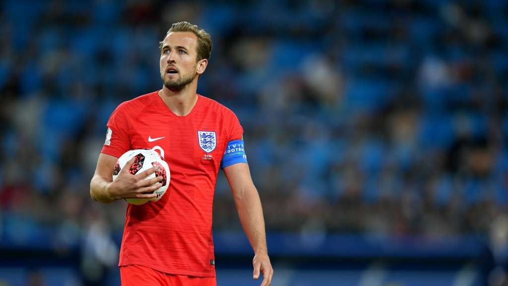 Após vitória da Inglaterra, Kane mira alcançar marca de Ronaldo: 'Seria incrível'