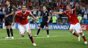 Rússia luta bastante, mas é eliminada pela Croácia nos pênaltis