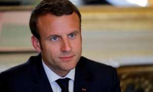 Macron quebra boicote diplomático à Rússia e viajará para ver jogo da França