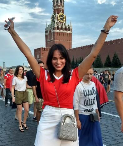 Russo foram às ruas festejar a união dos povos 