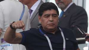 Maradona exalta número de imigrantes nas seleções semifinalistas da Copa