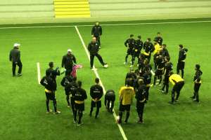 Série B: Mazola Júnior valoriza elenco do Criciúma, mas aguarda reforços