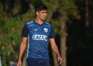 Série B: Zagueiro quer manutenção da sequência do Londrina visando G4