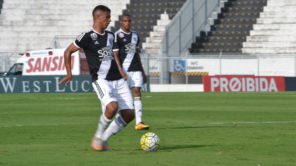 Ponte Preta leva duplo WO nas categorias de base, mas pede pra FPF remarcar jogos