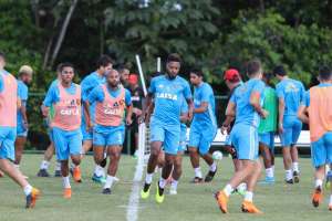 Com dois meses de salários atrasados, Sport descarta reforços