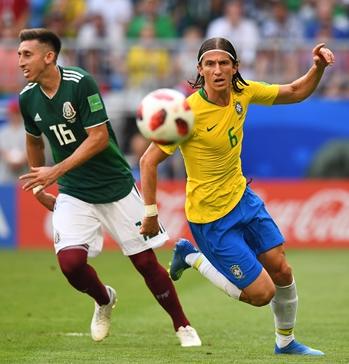 Felipe Luis: melhor forma do que Marcelo