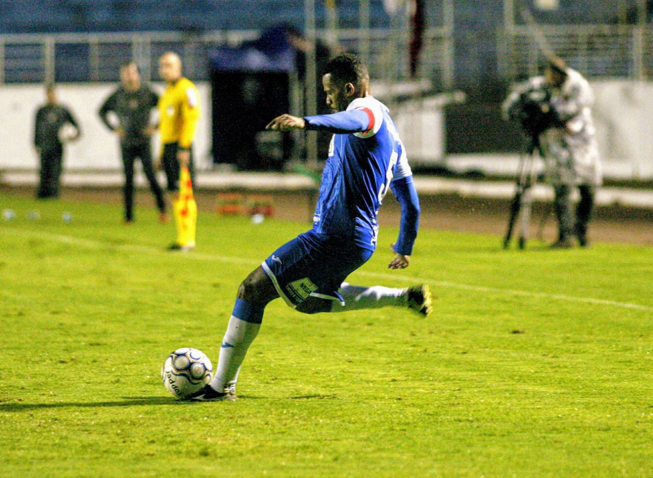 Série B: Volante foca em clássico do São Bento contra a Ponte Preta visando vitória