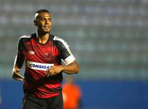 Série B: Leandro Amaro aproveita boa fase no Oeste e reacende lado ofensivo