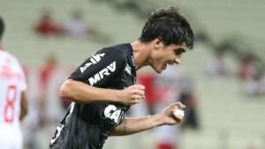 Gustavo Blanco passa por cirurgia no joelho e inicia recuperação no Atlético-MG