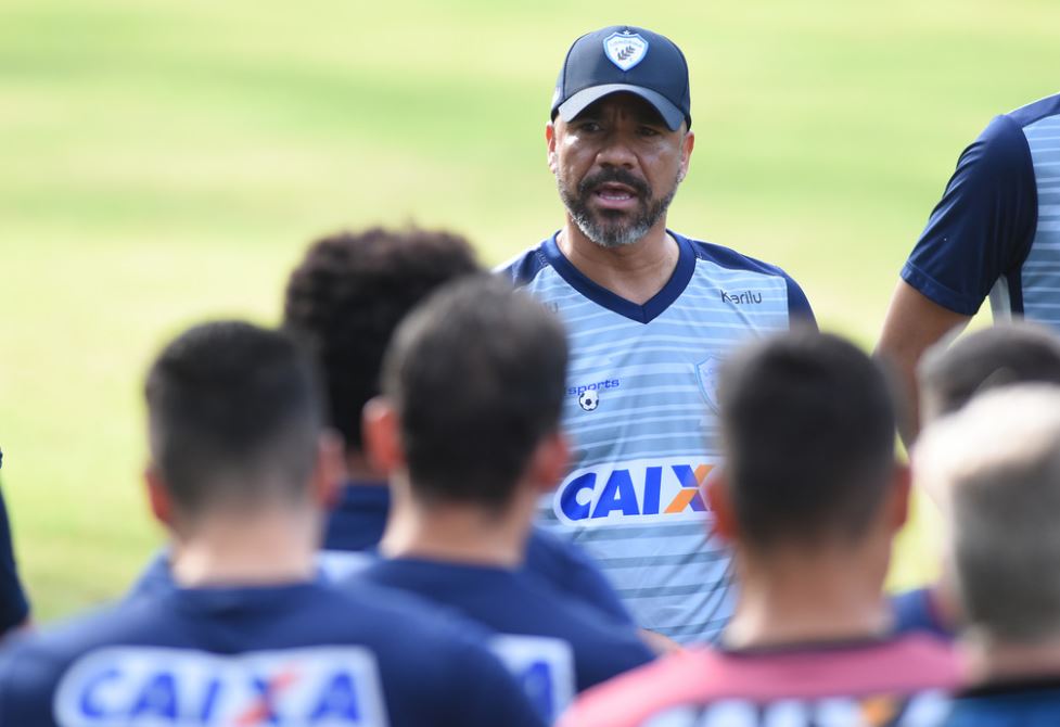 Série B: Sérgio Soares não descarta chegada de mais reforços no Londrina