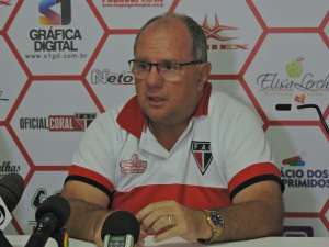 Série D: Técnico do Ferroviário-CE exalta elenco, foca na semi, mas não confirma sequência