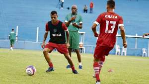 Série B: Pouco aproveitado, Victor Lindenberg é liberado pelo Paysandu