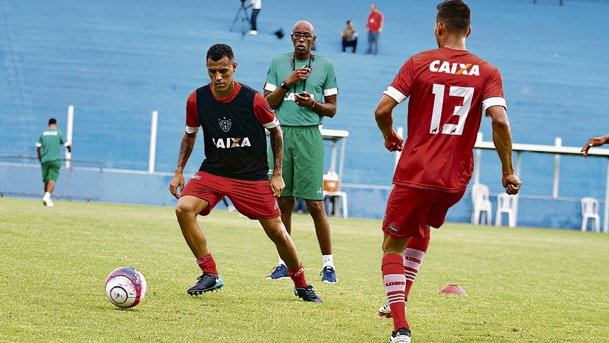 Série B: Pouco aproveitado, Victor Lindenberg é liberado pelo Paysandu