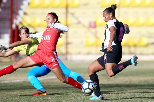 BRASILEIRÃO FEMININO: Santos vence Audax e lidera com folga; São José surpreende