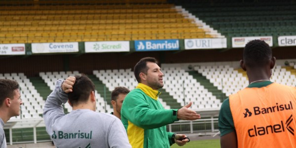 Série C: Ypiranga terá mudança na lateral esquerda pela terceira vez seguida