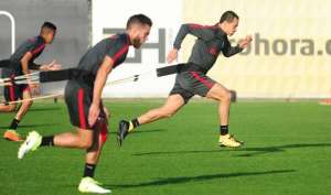 D'Alessandro e Damião ficam fora de treino antes de amistoso do Inter