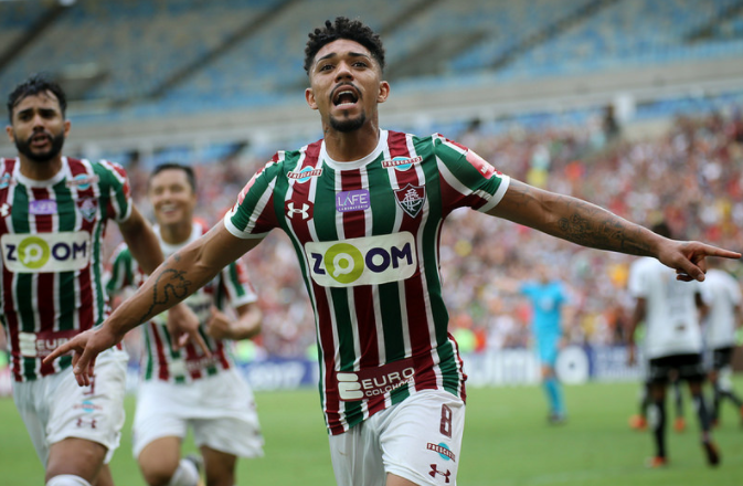 Buscando um ‘novo’ Maycon, Corinthians deve anunciar volante do Fluminense