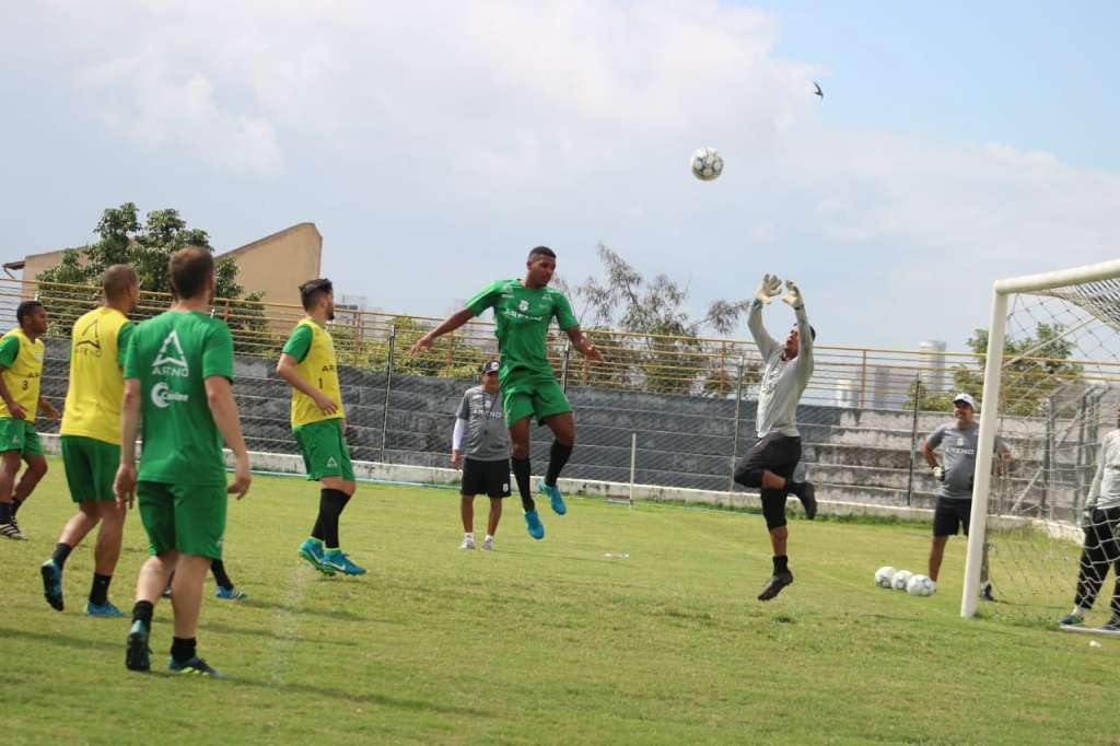 Treze fez último treino em Campina Grande e já viajou rumo ao Maranhão (Foto: Divulgação/Treze)