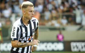 Série B: Venda de Róger Guedes, do Atlético-MG, rende R$ 12 milhões ao Criciúma