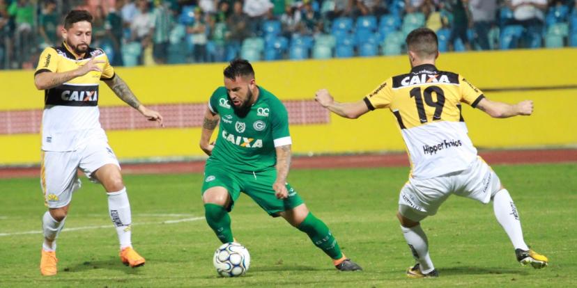 Apesar da boa apresentação do Criciúma,  Goiás marcou seus gols e conseguiu vencer. Foto: Rosiron Rodrigues