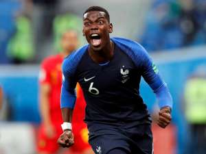 Paul Pogba muda estilo e encontra equilíbrio na defesa da França na Copa do Mundo