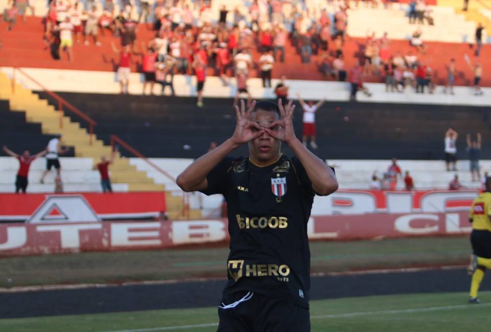 Botafogo-SP 4 x 2 Tupi-MG – Em jogo com 2 viradas, Pantera encaminha classificação