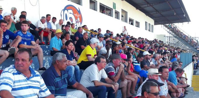 Osvaldo Cruz recebeu público de dois mil torcedores por causa do Futebol Sustentável