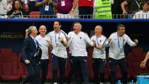 Deschamps minimiza feito individual e exalta jogadores pelo bi mundial da França