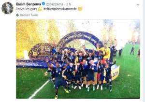 Afastado da seleção da França, Benzema parabeniza jogadores pelo título mundial