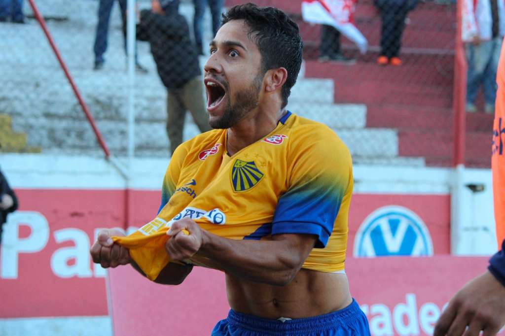 O atacante Hugo Sanches, do Pelotas, pode defender o Juventude na Série B do Brasileiro