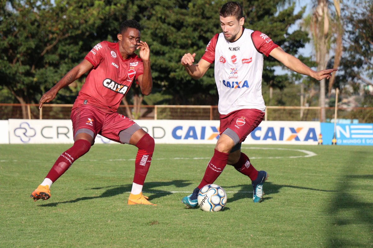 Série B: Vila Nova-GO e Brasil-RS jogam precisando desempatar retrospecto