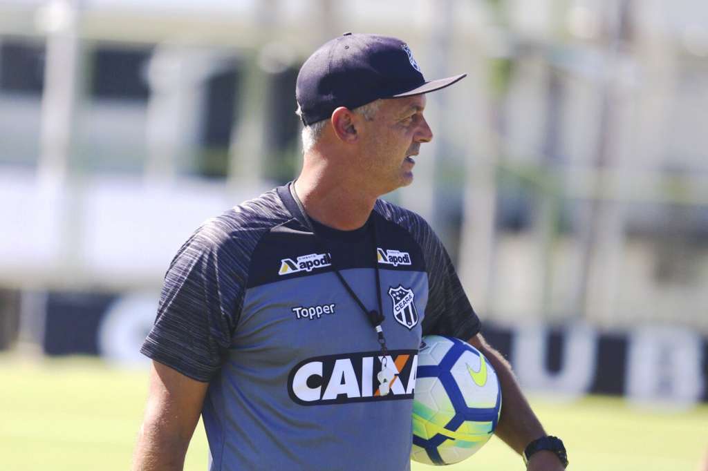 Lisca promoveu mudanças no time no Ceará -  Bruno Aragão/cearasc.com