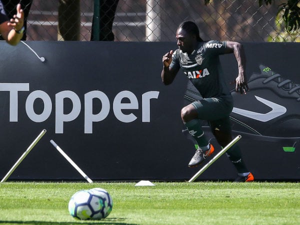 Antes de estreia no Atlético-MG, Chará garante já estar adaptado ao Brasil