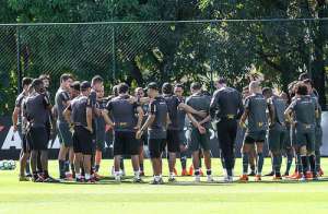 Grêmio x Atlético-MG - Jogo de seis pontos na caça ao Flamengo