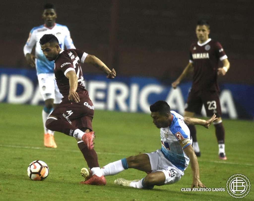 Em noite de mandantes, Caracas-VEN e Lanús-ARG saem na frente na Copa Sul-Americana