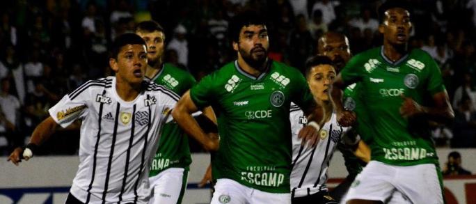 Guarani falhou muito na defesa e perdeu para o Figueirense no Brinco de Ouro, em Campinas