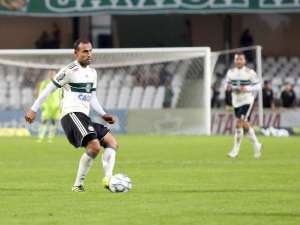 Série B: Volante valoriza sequência e projeta evolução no Coritiba