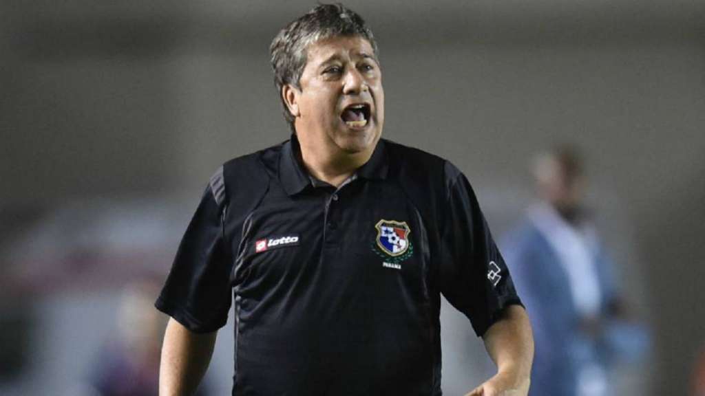 Hernán Darío Gómez deixa o comando do Panamá e reassumirá a seleção equatoriana