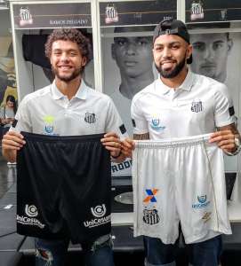 Santos fecha contrato de patrocínio para o calção do uniforme por um ano