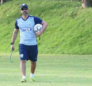 Série B: Londrina busca primeira vitória desde a mudança de treinador