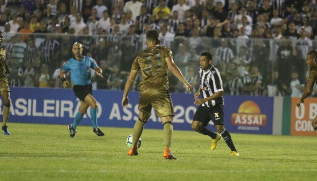 O Ceará não fez um bom primeiro tempo e deixou o campo vaiado pela torcida (Foto: Pedro Chaves/Federação Cearense de Futebol)