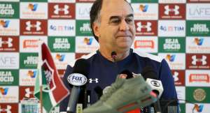 Marcelo Oliveira admite que ainda busca um meio-campista no Fluminense
