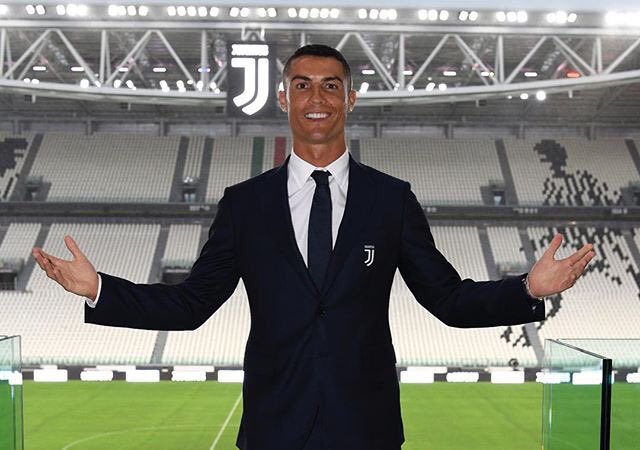 Com CR7, Juventus celebra venda de todos carnês de ingressos para a temporada