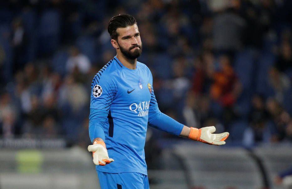 Liverpool contrata Alisson e goleiro deixa a Roma em negócio de R$ 326 milhões