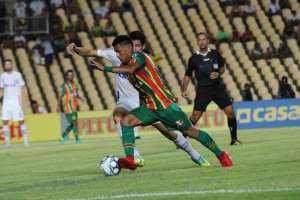 Série B: Sampaio Corrêa busca vitória inédita no Castelão contra o Goiás