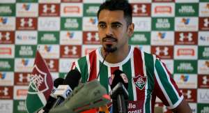 Junior Dutra diz que pode jogar com Pedro e celebra chance no Fluminense