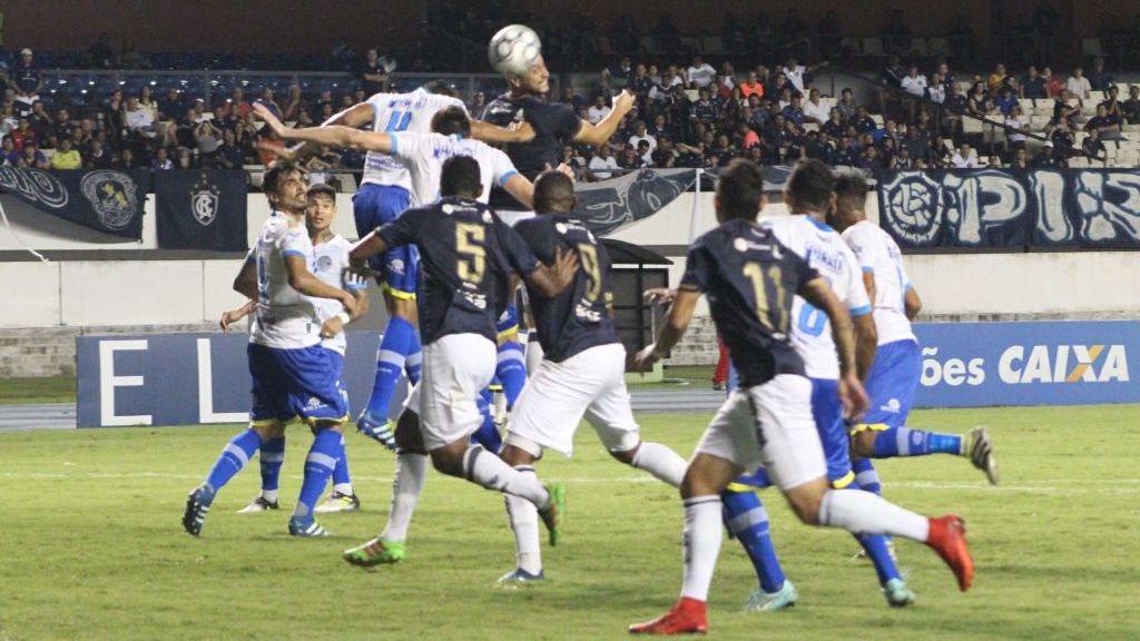 Confiança x Remo – Em crise, times se enfrentam para manterem sonhos vivos