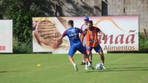 Na briga contra descenso, Bahia pega Vitória na Fonte Nova com torcida única