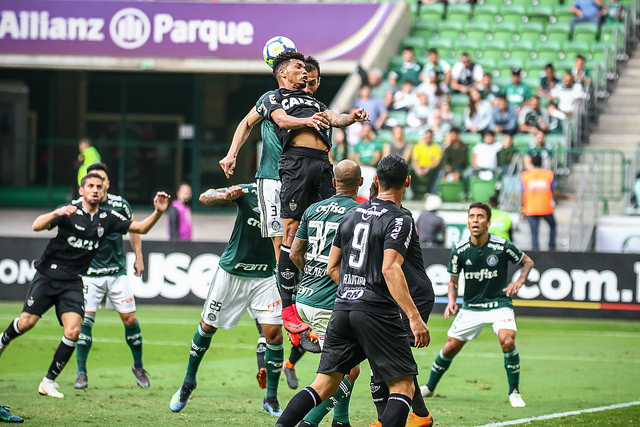 Por ‘justiça’ de Roger, Weverton terá mais chances como titular no Palmeiras